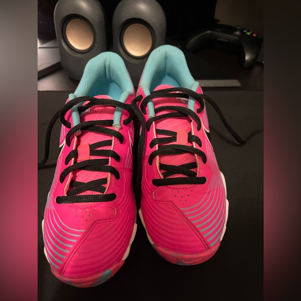 Girls Nike softball cleats